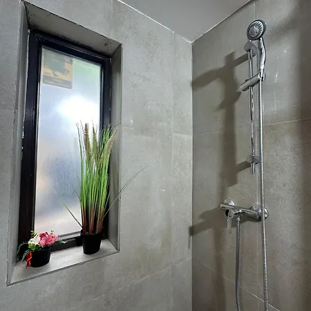 Smart Free Parking Apartment Craiova